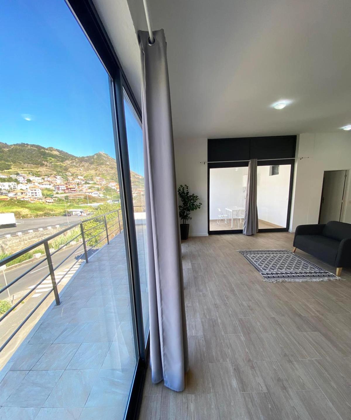 Machico Flat Center Near Beach W Parking Exterior photo