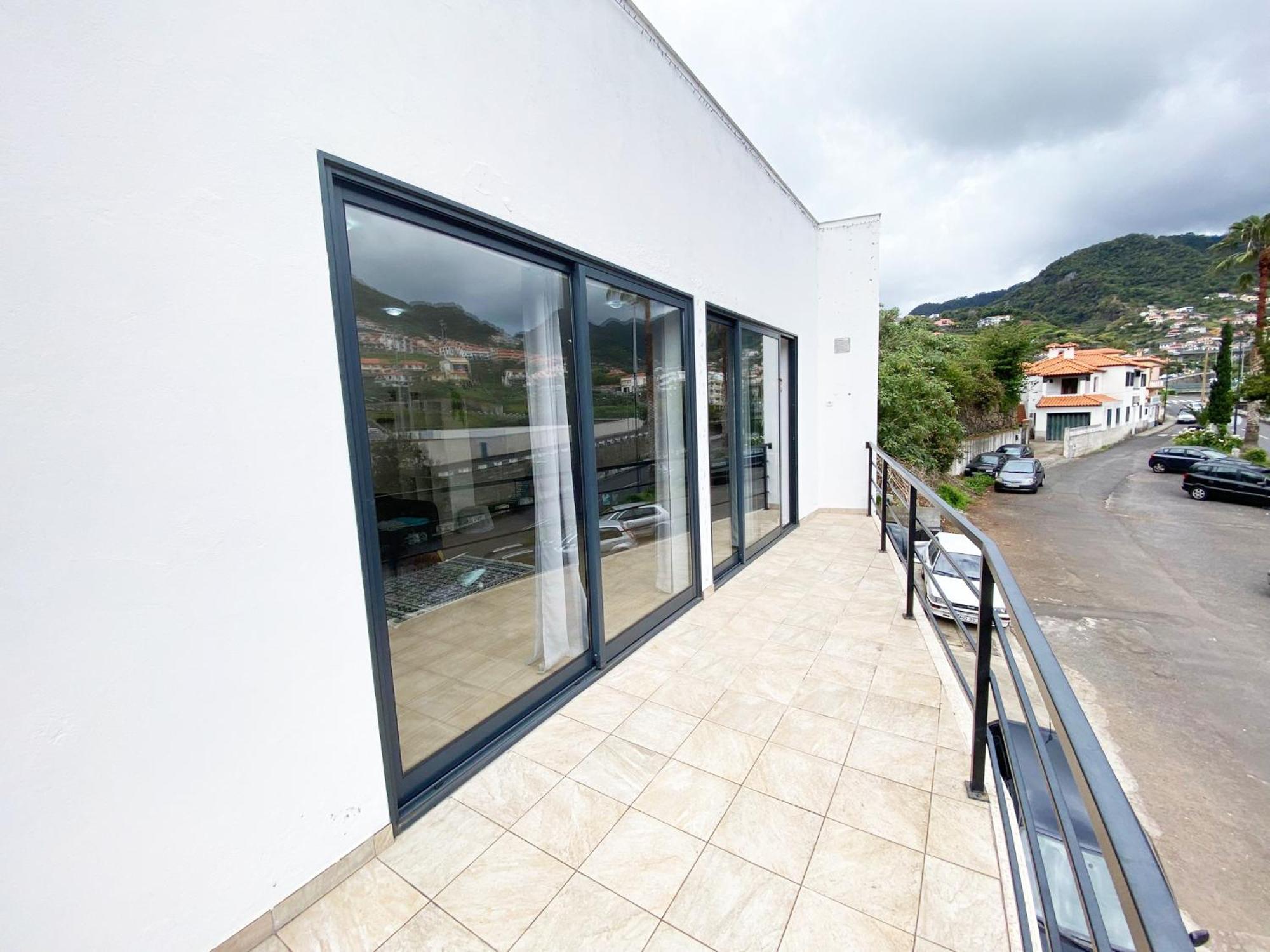 Machico Flat Center Near Beach W Parking Exterior photo
